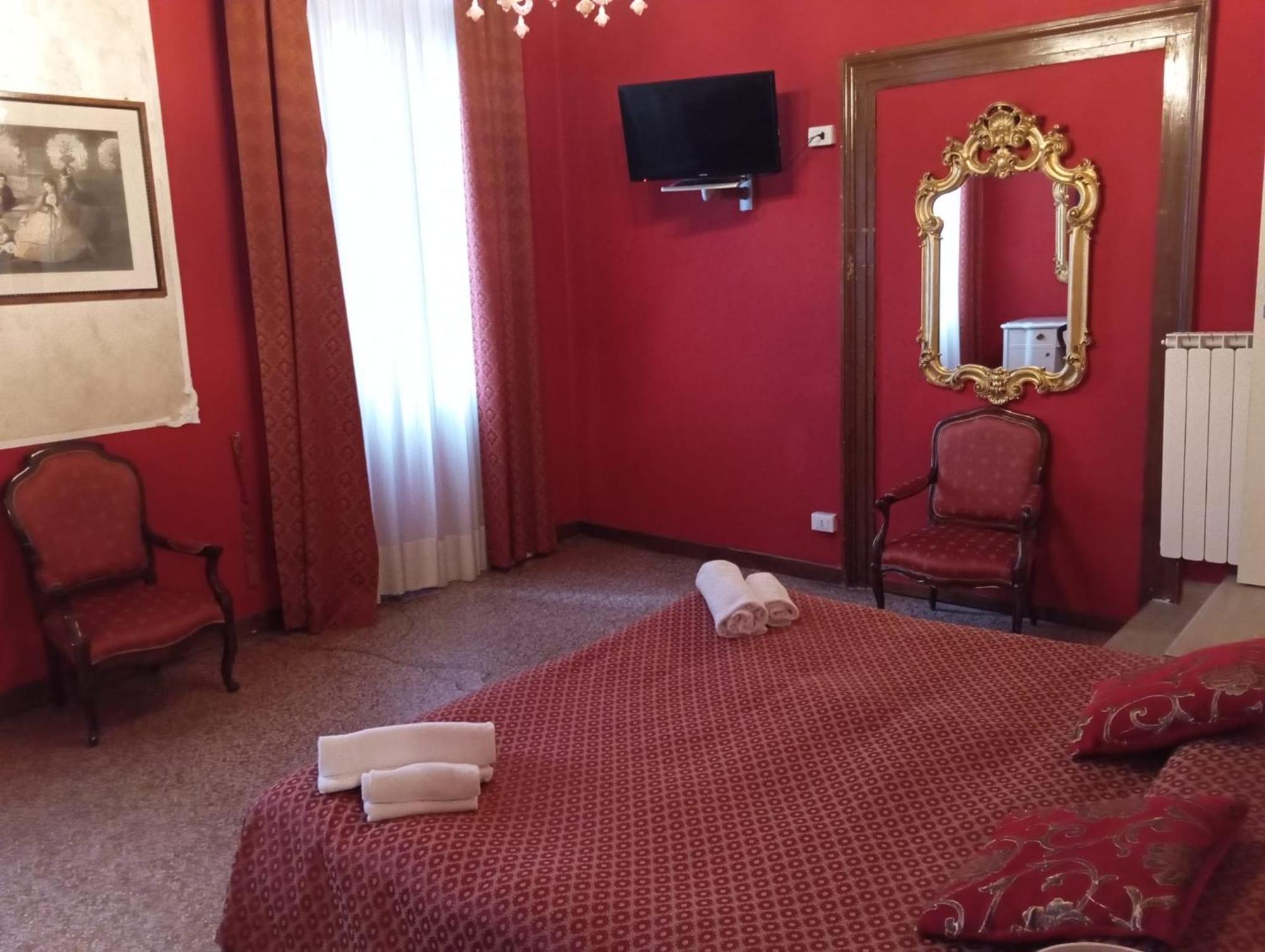Palazzo Lion Morosini - Check In Presso Locanda Ai Santi Apostoli Βενετία Εξωτερικό φωτογραφία